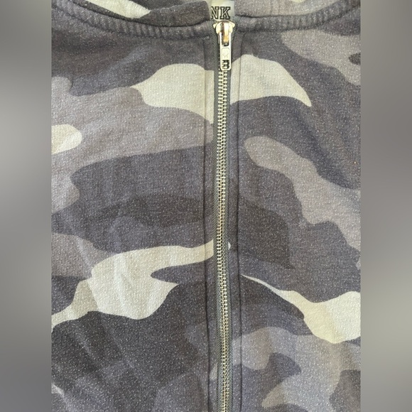 PINK by Victoria’s Secret full zip camo hoodie Sz large - Picture 3 of 7